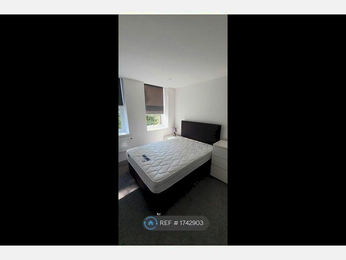 2 Bedroom Flat To Rent In Charles House, Preston, PR1