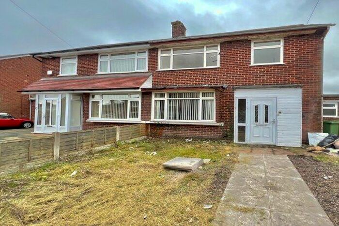 3 Bedroom Property To Rent In St. Margarets Road, Walsall, WS3