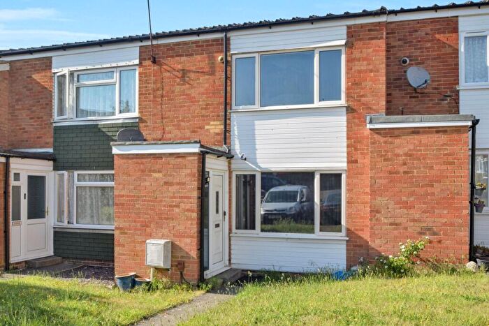 2 Bedroom Terraced House For Sale In Port Close, Lordswood, Chatham, ME5