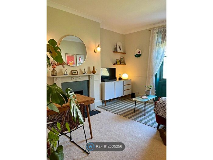 1 Bedroom Flat To Rent In Richmond Road, Brighton, BN2