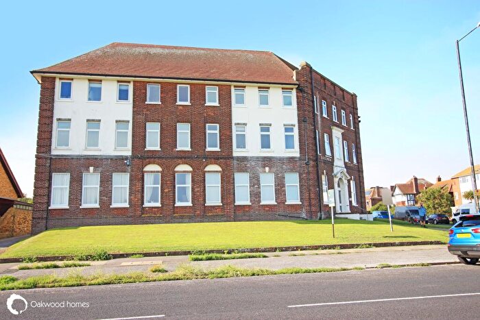 1 Bedroom Flat To Rent In Palm Bay Avenue, Margate, Kent, CT9