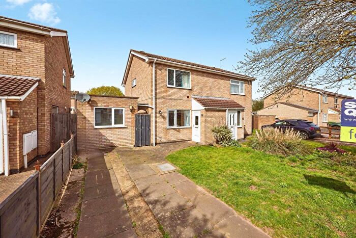 4 Bedroom Semi Detached House For Sale In Walgrave, Orton Malborne, Peterborough, PE2