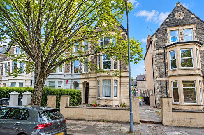 2 Bedroom Flat To Rent In Oakfield Street, Roath, CF24