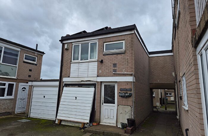 2 Bedroom Semi Detached House For Sale In Redditch Walk, Coventry, CV2