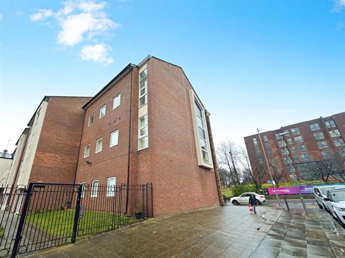 2 Bedroom Apartment To Rent In Haigh Street, Liverpool, L3