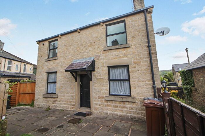 2 Bedroom Cottage For Sale In Jones Street, Hadfield, Glossop, Derbyshire, SK13