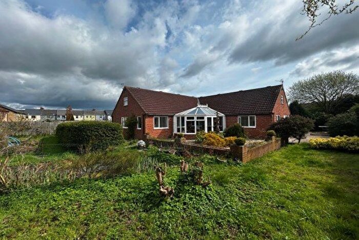 6 Bedroom Property To Rent In St. Oswalds Square, Durham, DH1