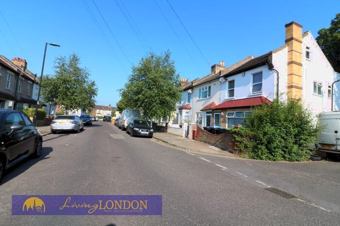 3 Bedroom Terraced House To Rent In Croyland Road, London, N9