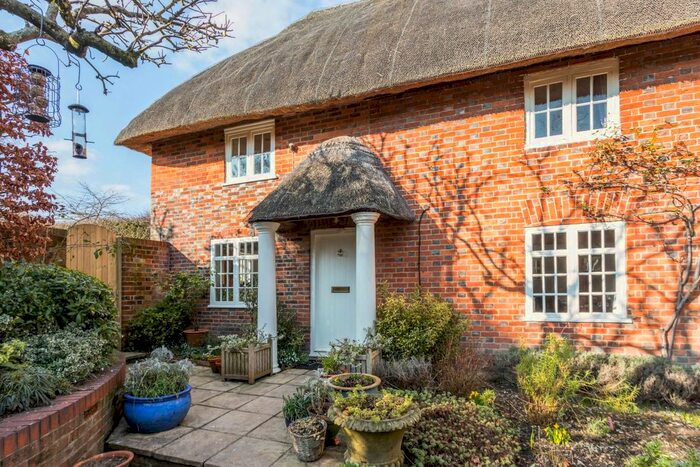 3 Bedroom Cottage To Rent In Wootton Rivers, Marlborough, SN8