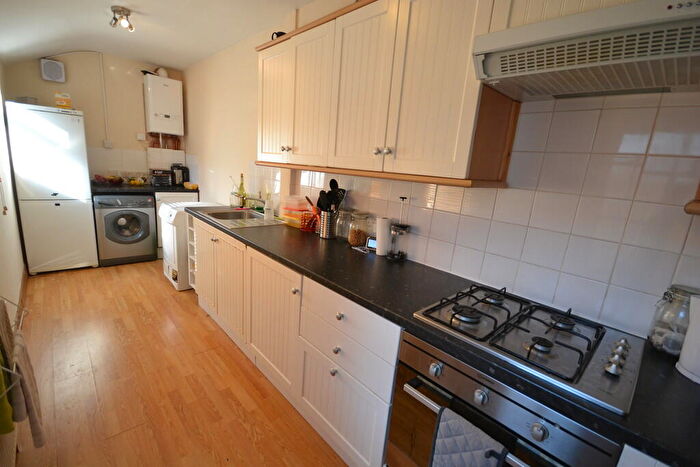 3 Bedroom End Of Terrace House To Rent In Wilford Lane, West Bridgford, NG2