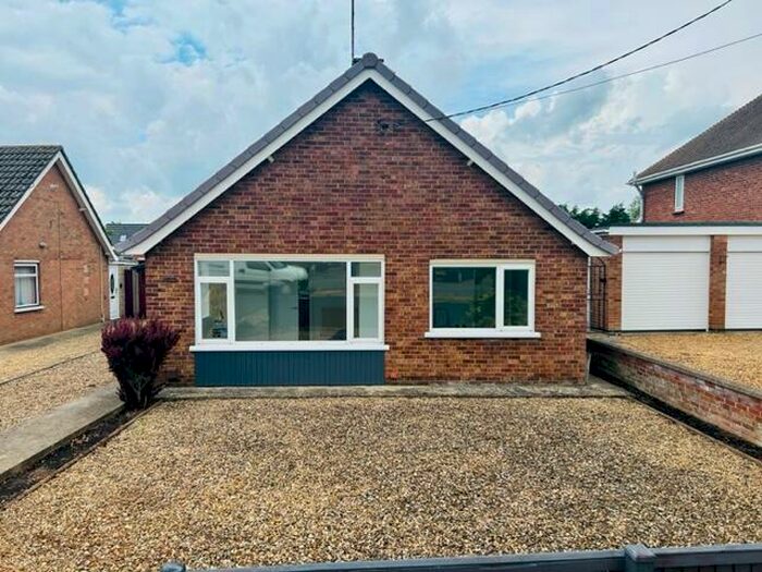 2 Bedroom Bungalow To Rent In Guntons Road, Newborough, Peterborough, PE6