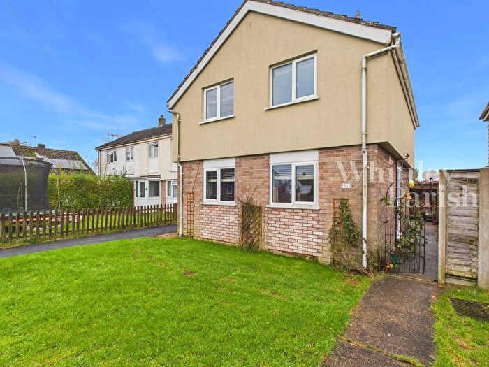 3 Bedroom Detached House For Sale In Beech Way, Dickleburgh, IP21