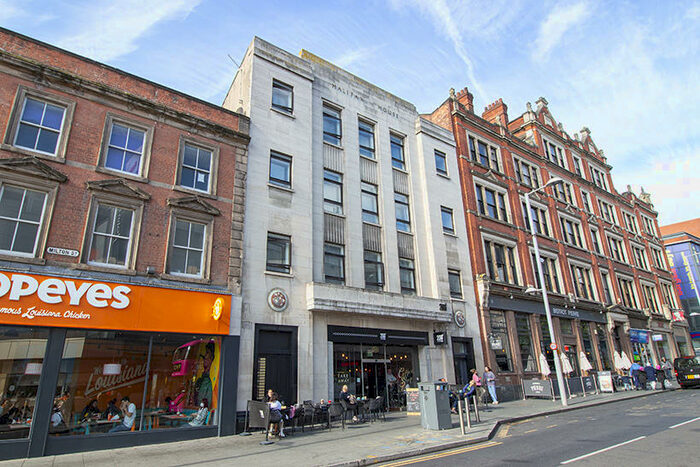 8 Bedroom Flat To Rent In Flat, Halifax House, Nottingham, NG1