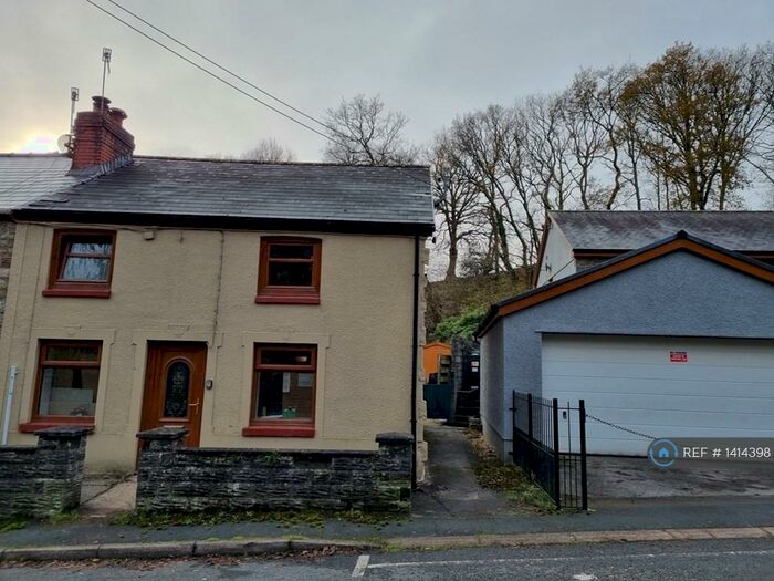3 Bedroom Terraced House To Rent In Heol Giedd, Ystradgynlais, Swansea, SA9