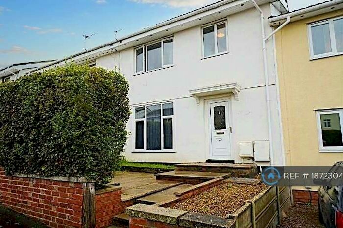 5 Bedroom Semi-Detached House To Rent In Waring Road, Norwich, NR5