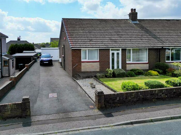 2 Bedroom Semi-Detached Bungalow For Sale In Park Fields, Moor End Road, Halifax, HX2