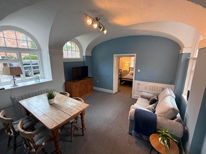 1 Bedroom Flat To Rent In Gaol Road, Montgomery, SY15