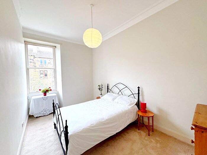 1 Bedroom Flat For Sale In Chancellor Street, Partick, G11
