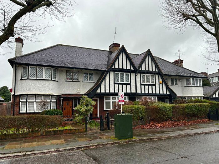 4 Bedroom Terraced House To Rent In Monks Drive, London, W3