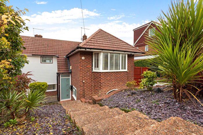 4 Bedroom Semi-Detached House To Rent In Hillcrest, Brighton, BN1