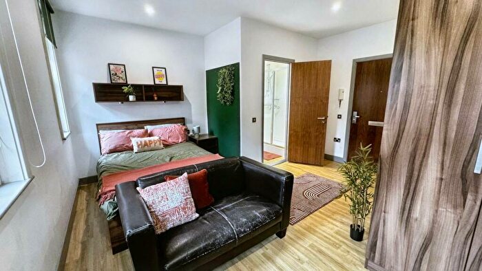 1 Bedroom House To Rent In Dighton Street, Bristol, BS2