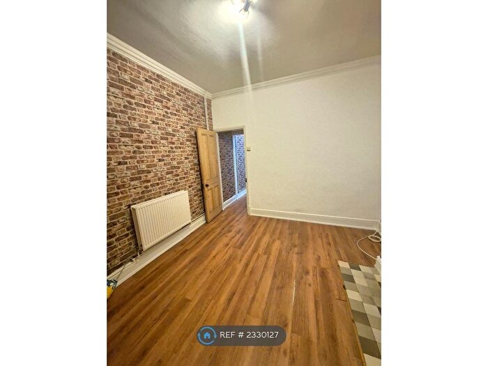 2 Bedroom Terraced House To Rent In Pool Road, Leicester, LE3