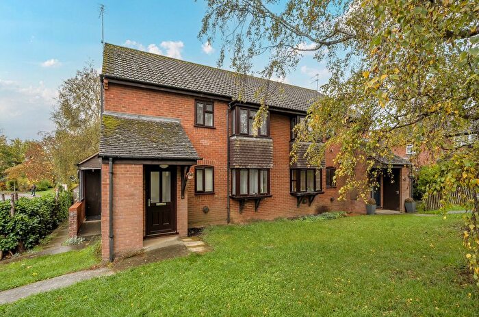 2 Bedroom Flat For Sale In Berners Way, Faringdon, SN7