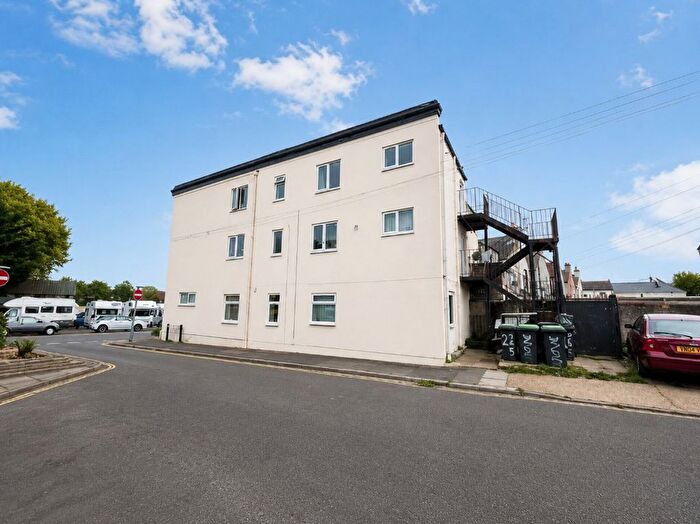 1 Bedroom Flat To Rent In Forton Road, Gosport, PO12