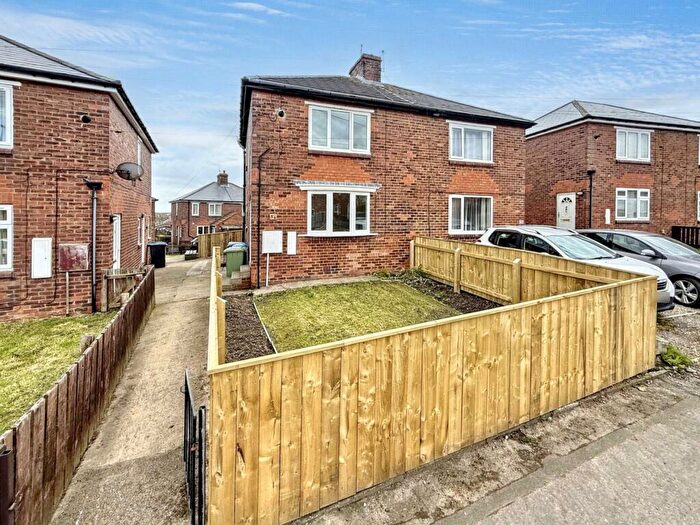 3 Bedroom Semi Detached House For Sale In Hawthorn Crescent, Horden, Peterlee, Durham, SR8