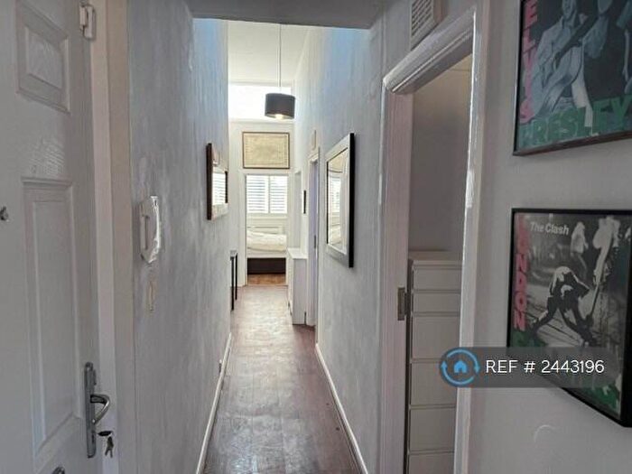 2 Bedroom Flat To Rent In Beckenham Road, Beckenham, BR3