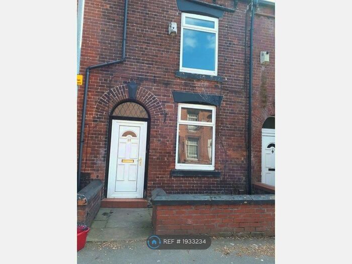 3 Bedroom Terraced House To Rent In Coalshaw Green Road, Chadderton, Oldham, OL9