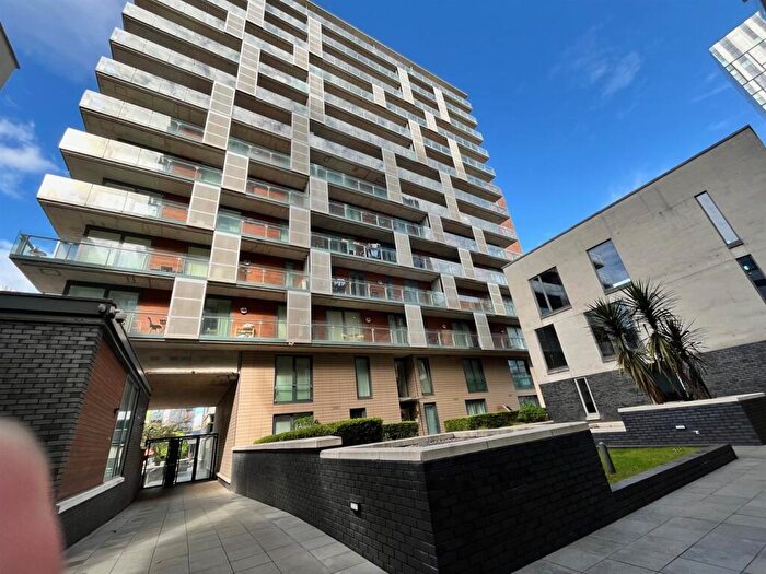 1 Bedroom Flat To Rent In Spectrum, Block, Blackfriars Road, Salford, M3