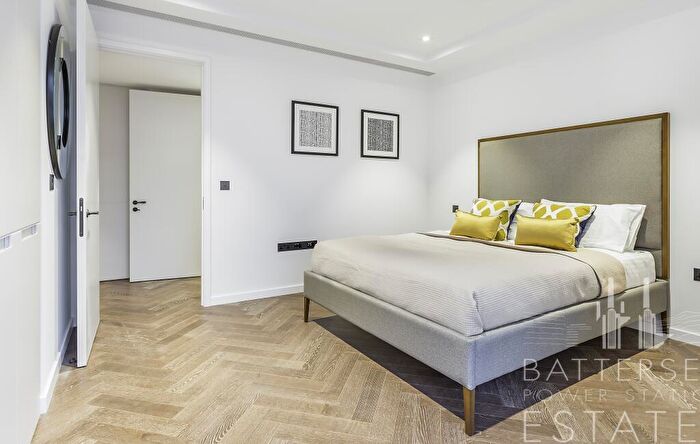 1 Bedroom Apartment To Rent In L-, Circus Road West, Battersea, SW11