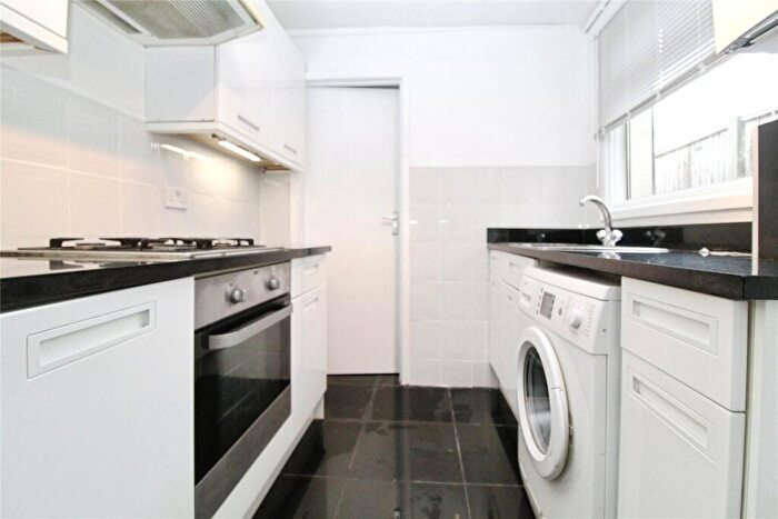3 Bedroom Terraced House To Rent In Lion Road, Croydon, CR0