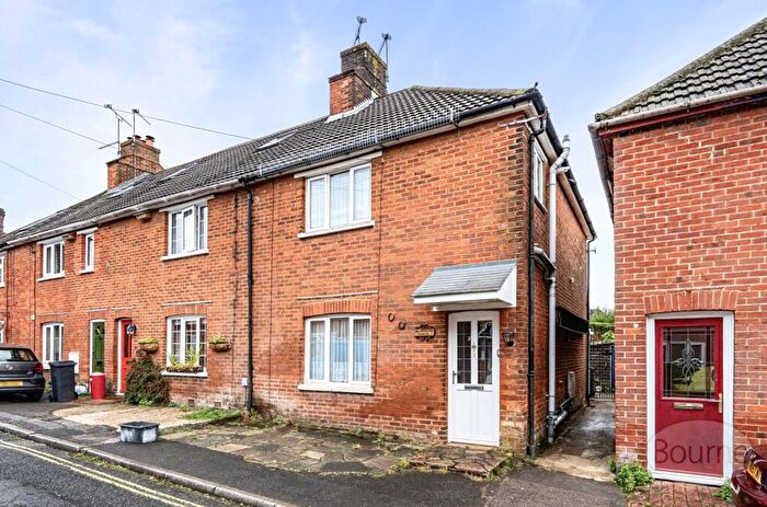 3 Bedroom End Of Terrace House For Sale In Penns Road, Petersfield, Hampshire, GU32