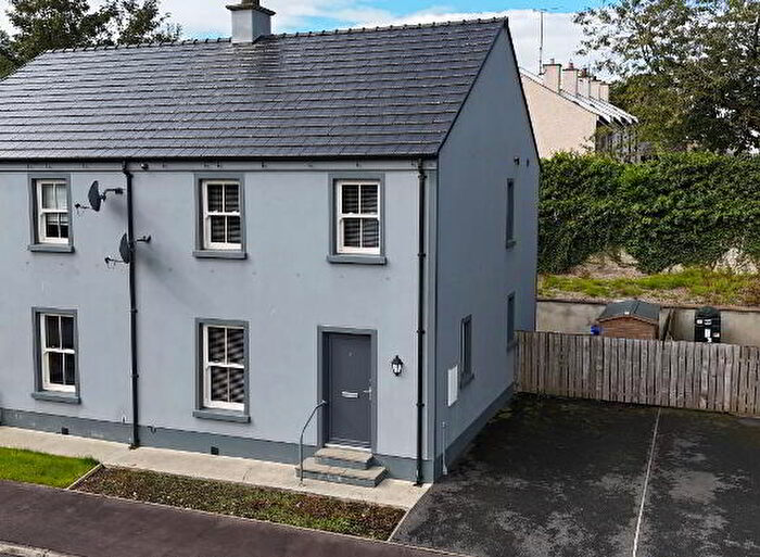 3 Bedroom Semi-Detached House For Sale In Riverview Close, Newtownstewart, BT78