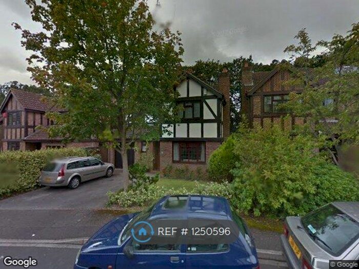 5 Bedroom Detached House To Rent In Highnam Gardens, Southampton SO31