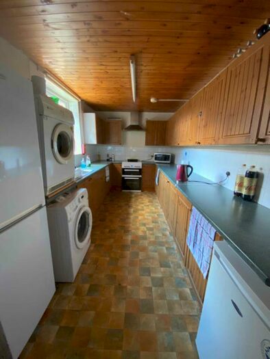 5 Bedroom Terraced House To Rent In Furness Road, Fallowfield, M14