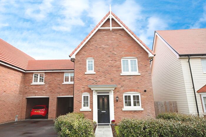 4 Bedroom Link Detached House For Sale In Adams Drive, Cressing, Braintree, CM77