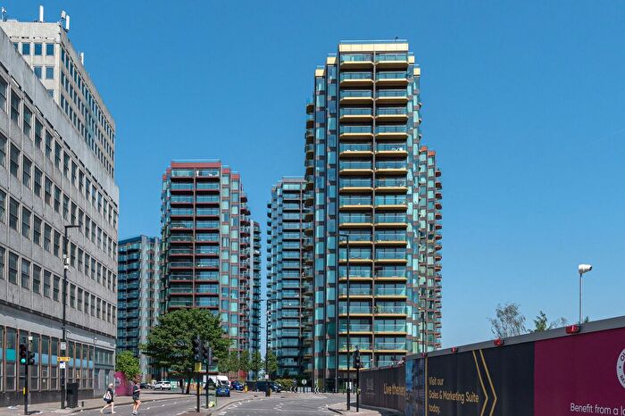 2 Bedroom Flat For Sale In Forbes Apartments, Woolwich Riverside, Woolwich, SE18