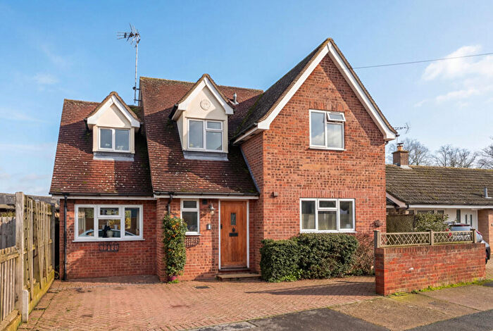 3 Bedroom Detached House For Sale In St. Johns Close, Saffron Walden, Essex, CB11