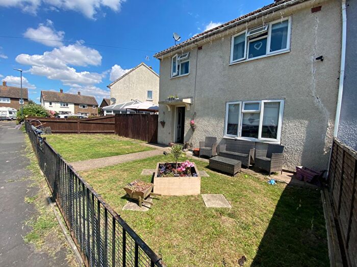 3 Bedroom Semi-Detached House To Rent In Sackville Road, Immingham, DN40