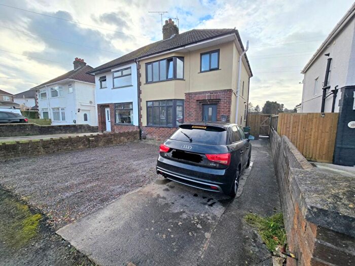 3 Bedroom Semi Detached House For Sale In Great Western Avenue, Bridgend, CF31