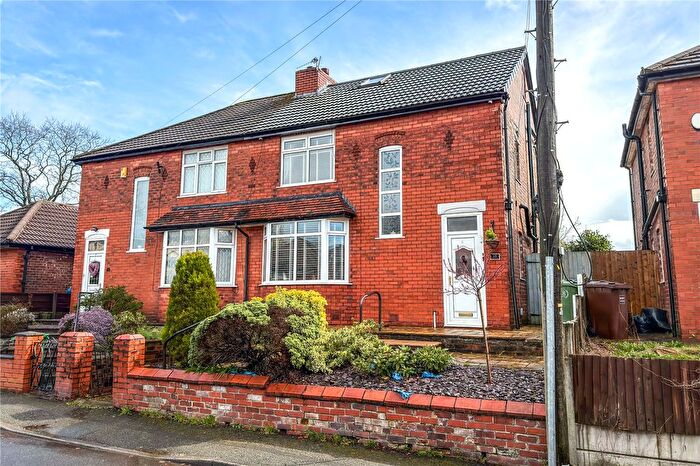 4 Bedroom Semi Detached House For Sale In Meadow Way, Moston, Manchester, M40