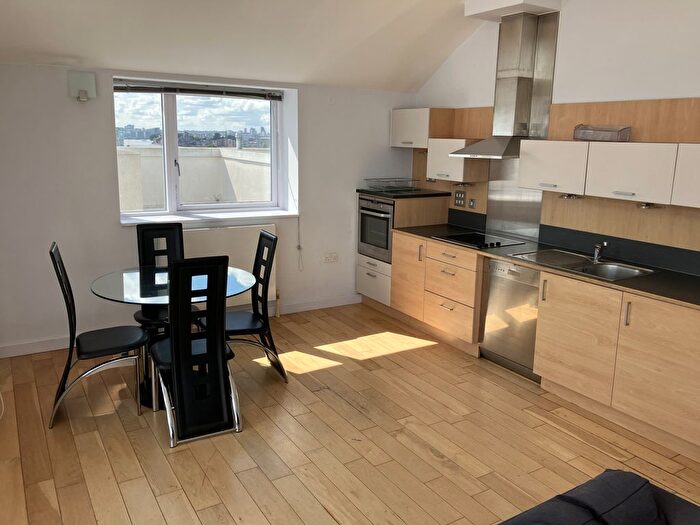 1 Bedroom Flat To Rent In Holly Court, John Harrison Way, Greenwich, London, SE10