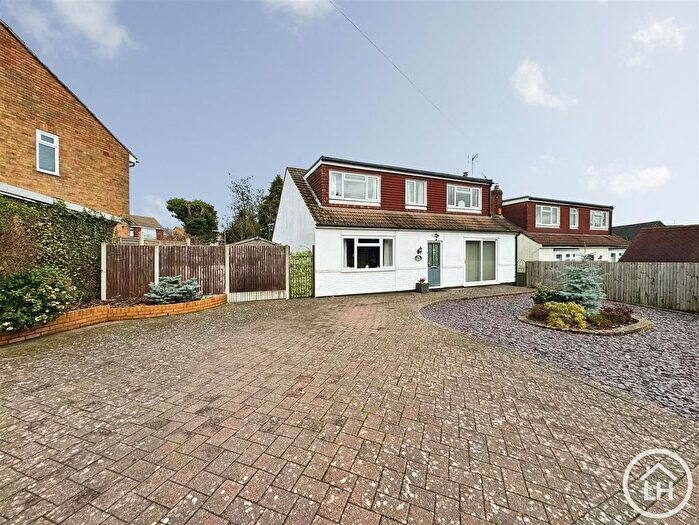 4 Bedroom Detached House For Sale In Hempstead Road, Hempstead, Gillingham, ME7