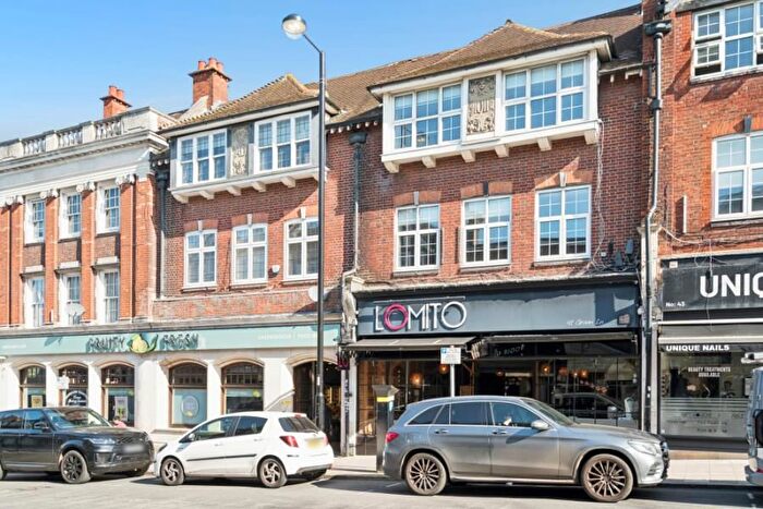2 Bedroom Flat To Rent In Green Lane, Northwood, HA6