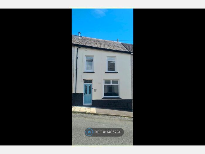 3 Bedroom Terraced House To Rent In St Mary Street, Treharris, CF46