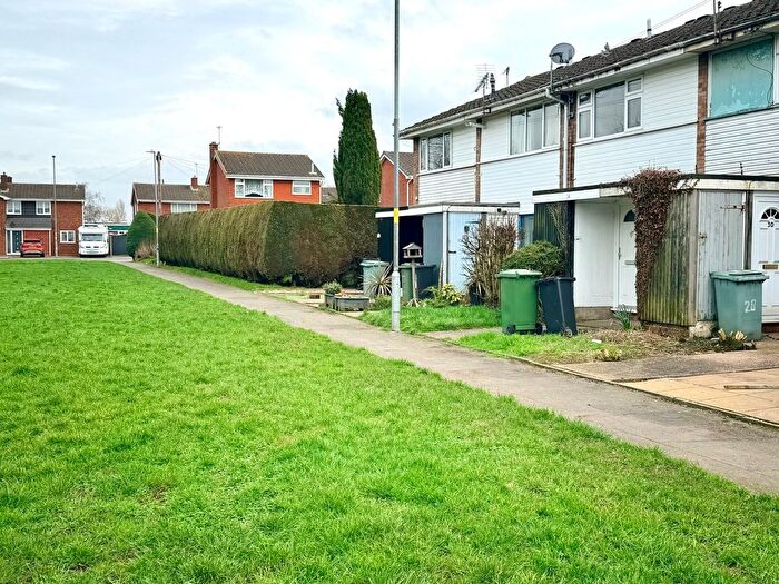 1 Bedroom Flat To Rent In Treetops Drive, Willenhall, WV12