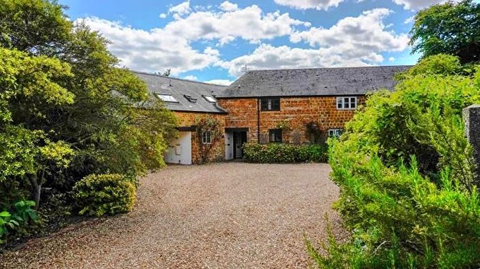 2 Bedroom Cottage To Rent In Daisy Hill, Duns Tew, OX25